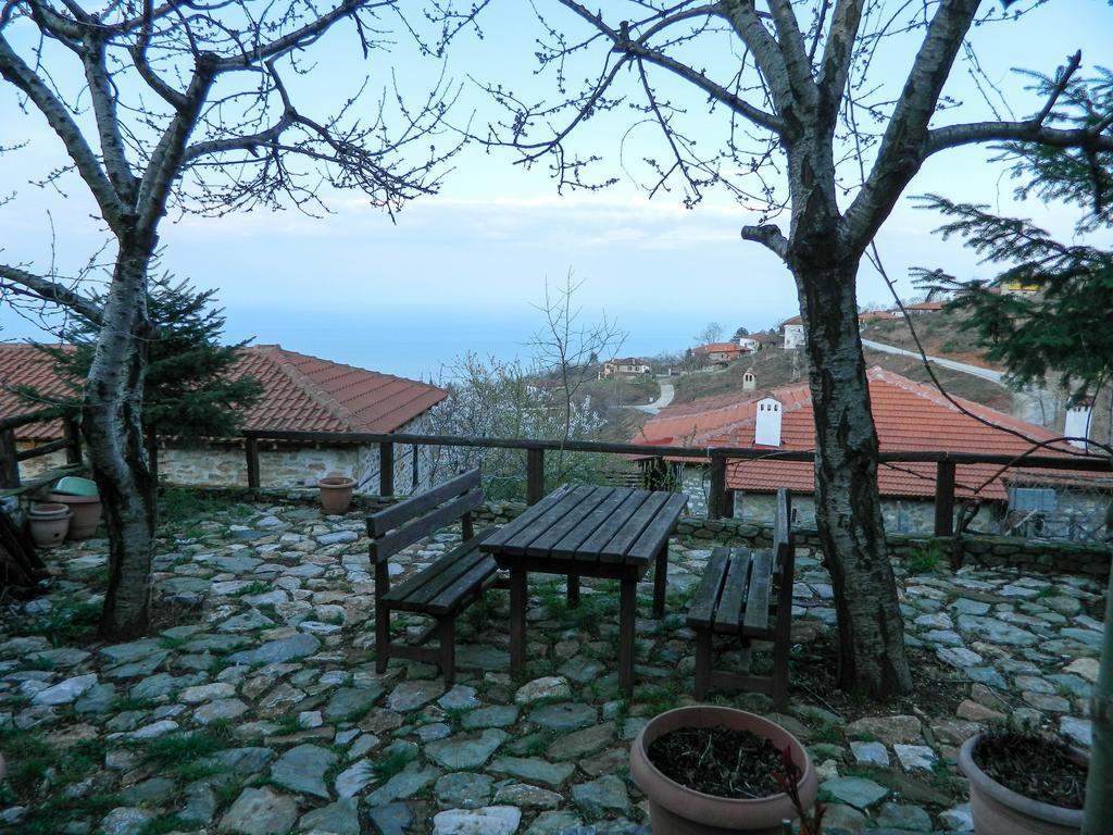 Guesthouse Klearchos Palaios Panteleimonas Dış mekan fotoğraf