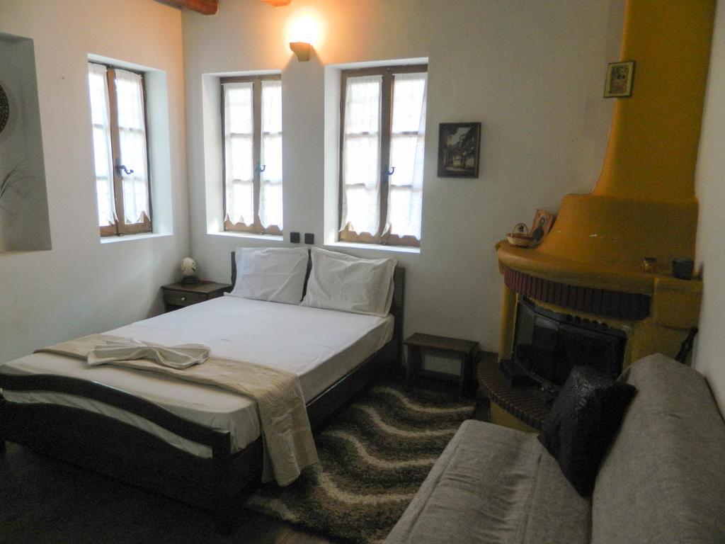 Guesthouse Klearchos Palaios Panteleimonas Dış mekan fotoğraf