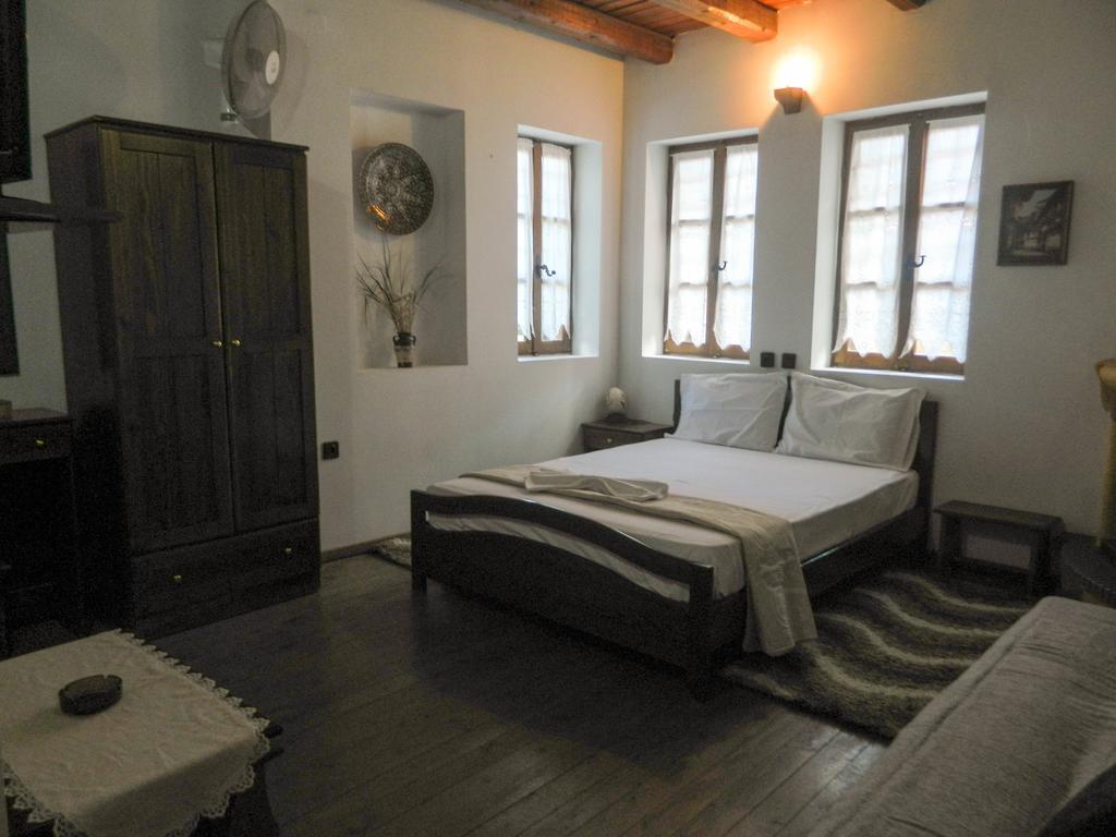 Guesthouse Klearchos Palaios Panteleimonas Dış mekan fotoğraf