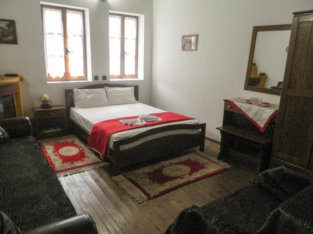 Guesthouse Klearchos Palaios Panteleimonas Dış mekan fotoğraf