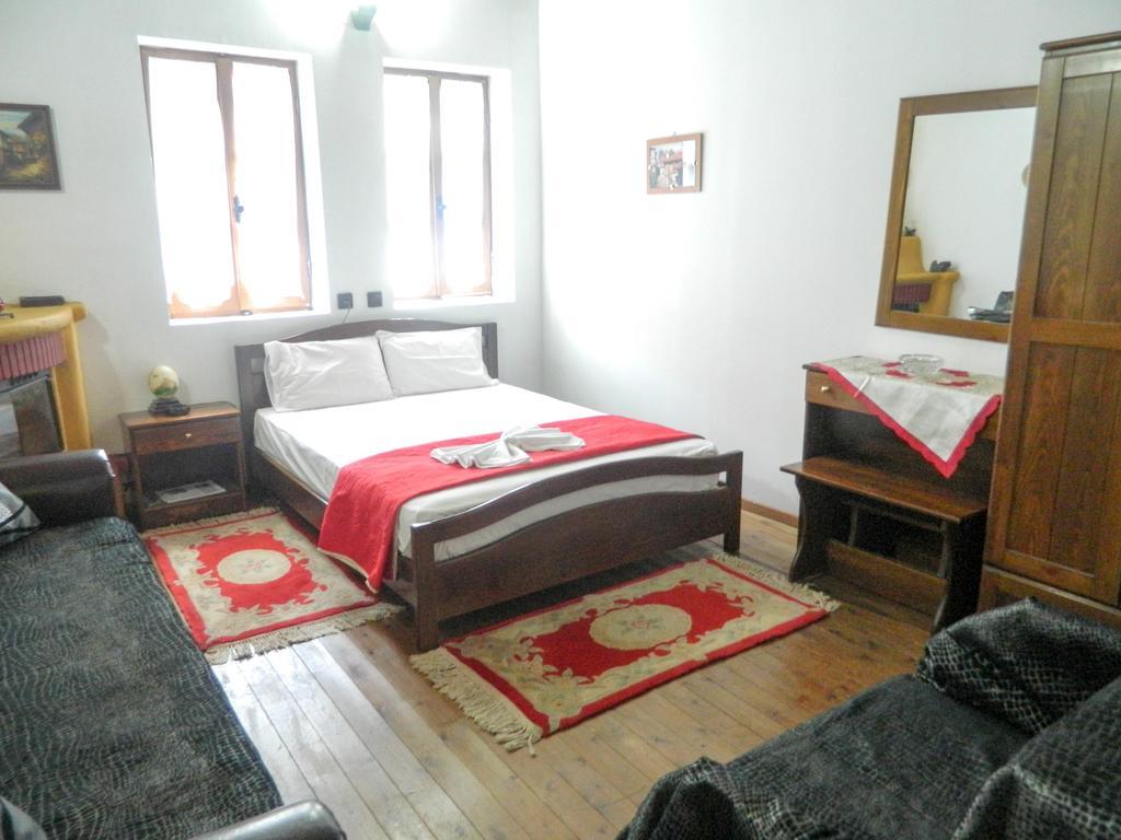 Guesthouse Klearchos Palaios Panteleimonas Dış mekan fotoğraf